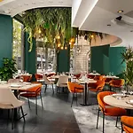 Le Meridien