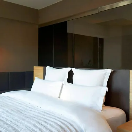 Le Meridien 5*