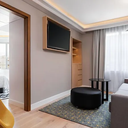 Hotel Le Meridien 5*