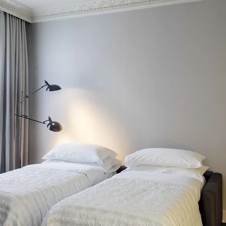 Le Meridien 5*